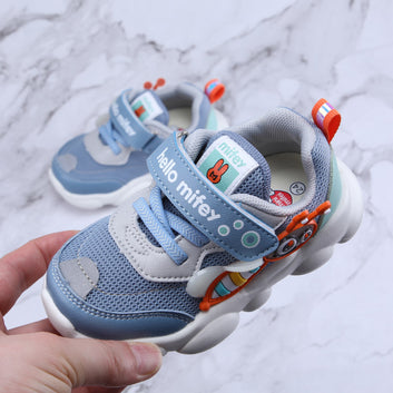 Baby breathable mesh sports shoes